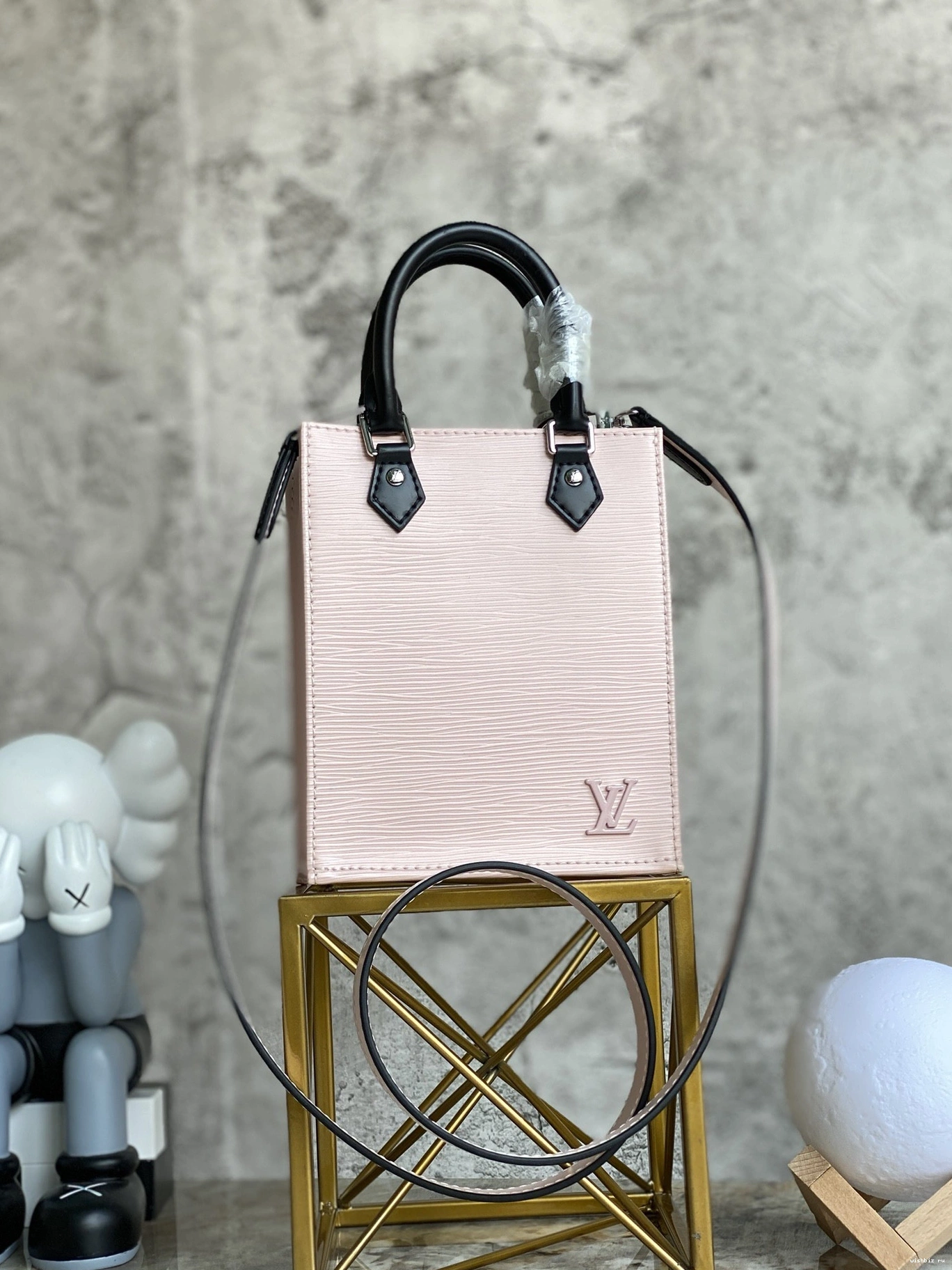 WIS PLAT VUITTON PETIT SAC LOUIS 0825